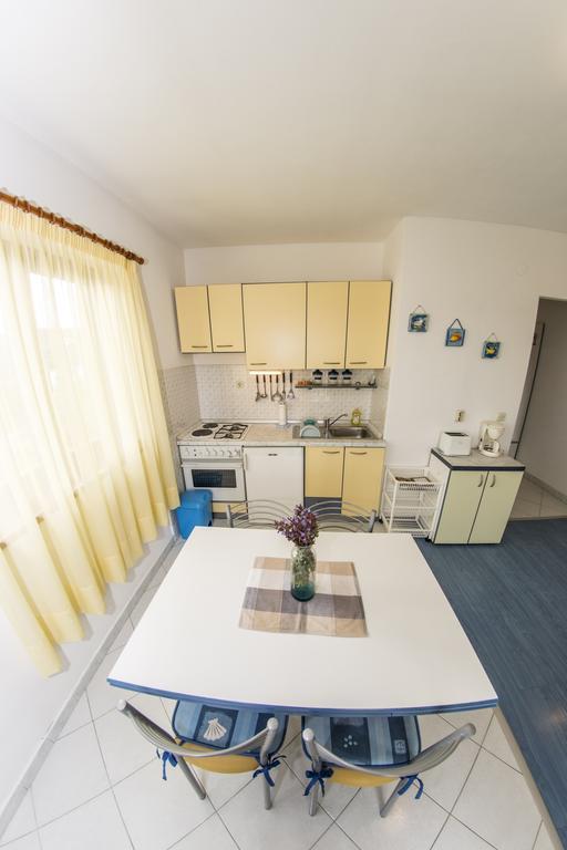 House Lucija Apartment Сали Екстериор снимка